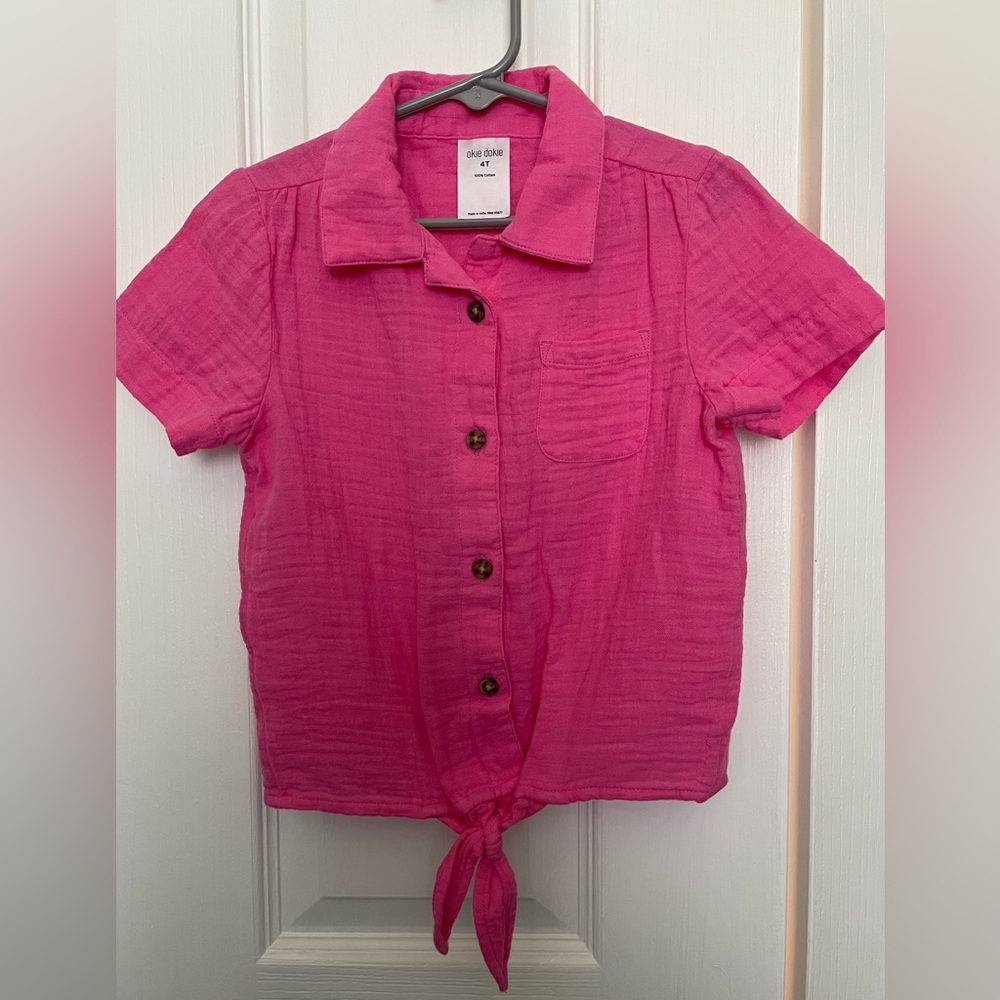 5 for $10🟢 Okie Dokie Pink 2 Piece Shirt & Short Set. Size 4T. New Without Tags